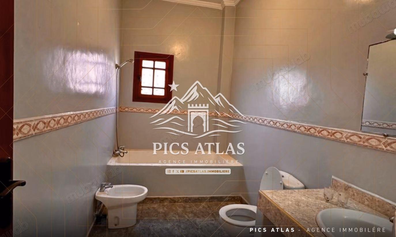Petite villa à vendre – Route de Casablanca, Marrakech