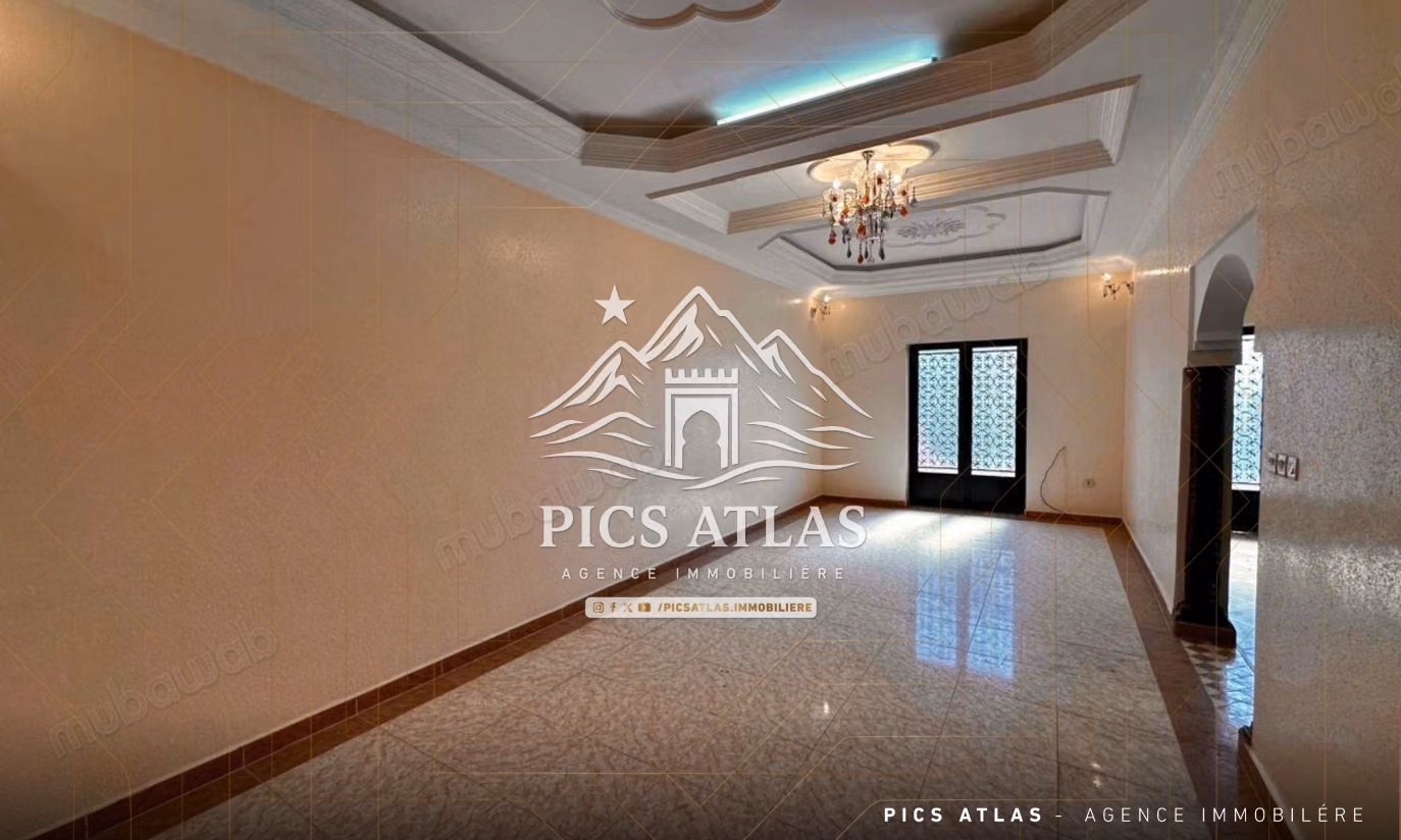 Petite villa à vendre – Route de Casablanca, Marrakech