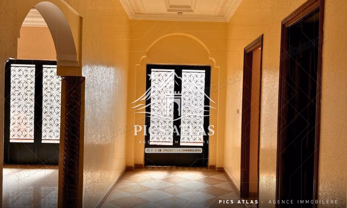 Petite villa à vendre – Route de Casablanca, Marrakech