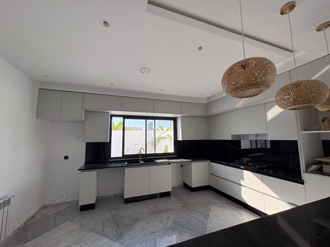 A vendre une villa à Craxi Hammamet