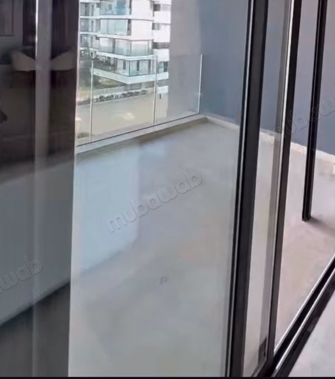 Appartement te huur in Ain Diab. Oppervlakte 167m². Met lift en terras