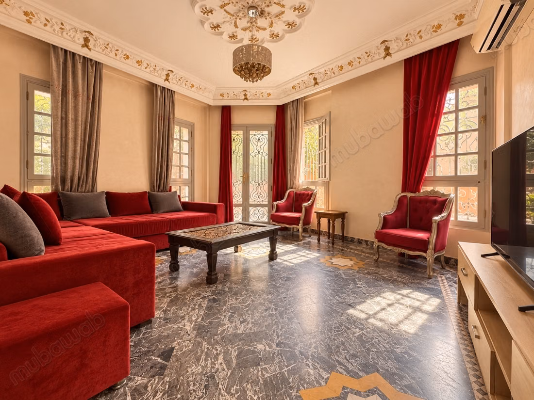 Villa de caractere a ain mezouar piscine, terrasse et beaux volumes