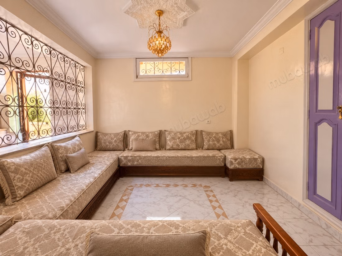 Villa de caractere a ain mezouar piscine, terrasse et beaux volumes