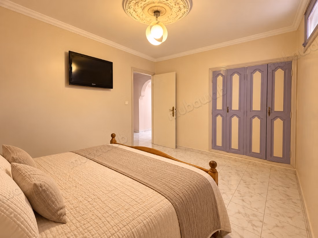 Villa de caractere a ain mezouar piscine, terrasse et beaux volumes