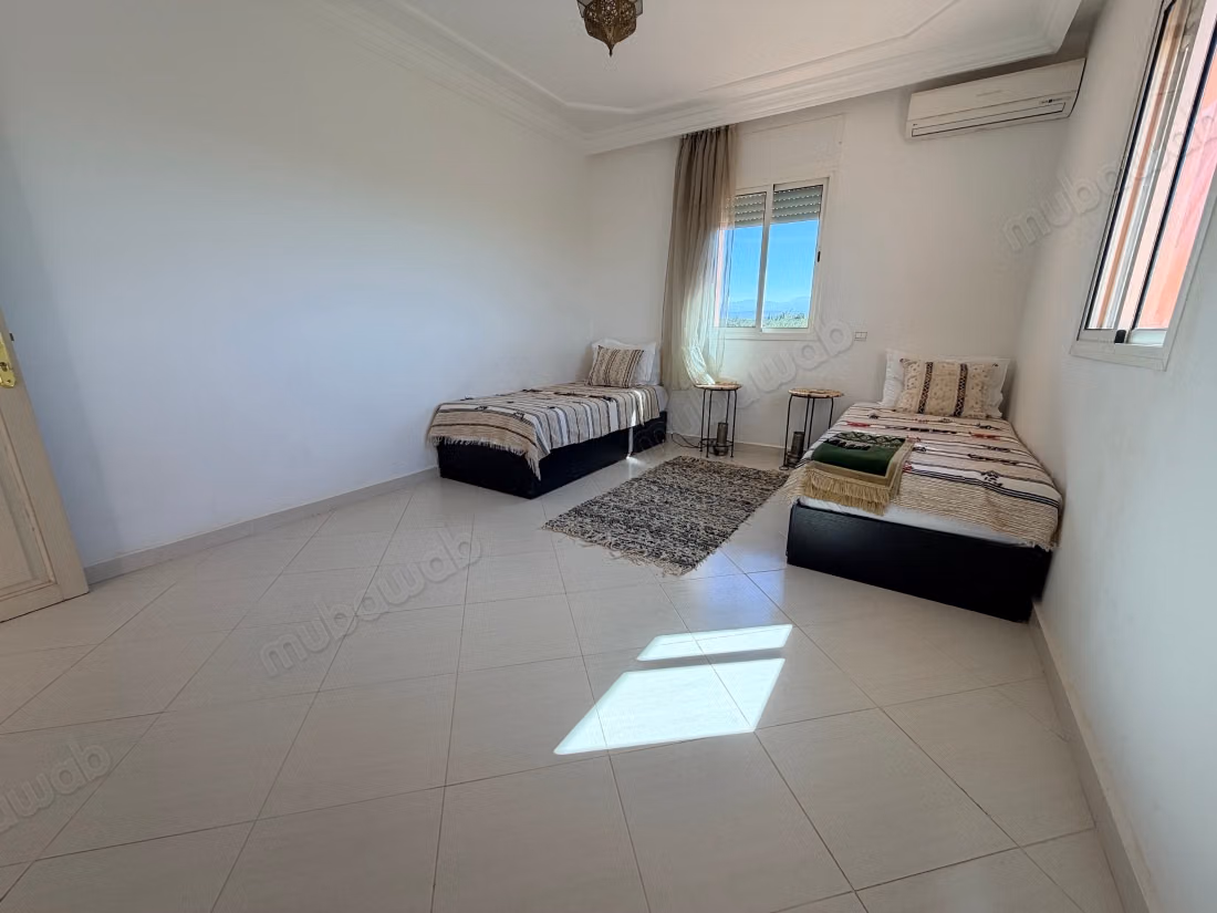 Villa 4 chambres avec entretien inclus piscine et hammam