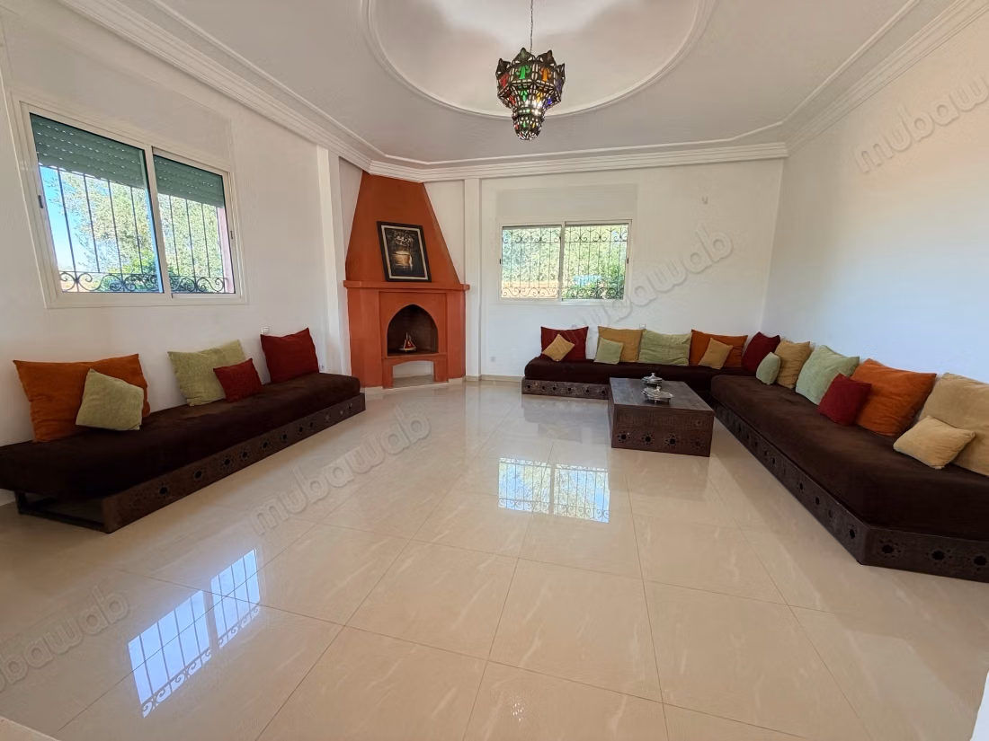 Villa 4 chambres avec entretien inclus piscine et hammam