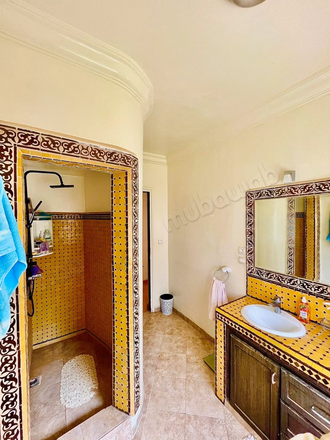 Villa plein pieds à vendre avec piscine à Agadir