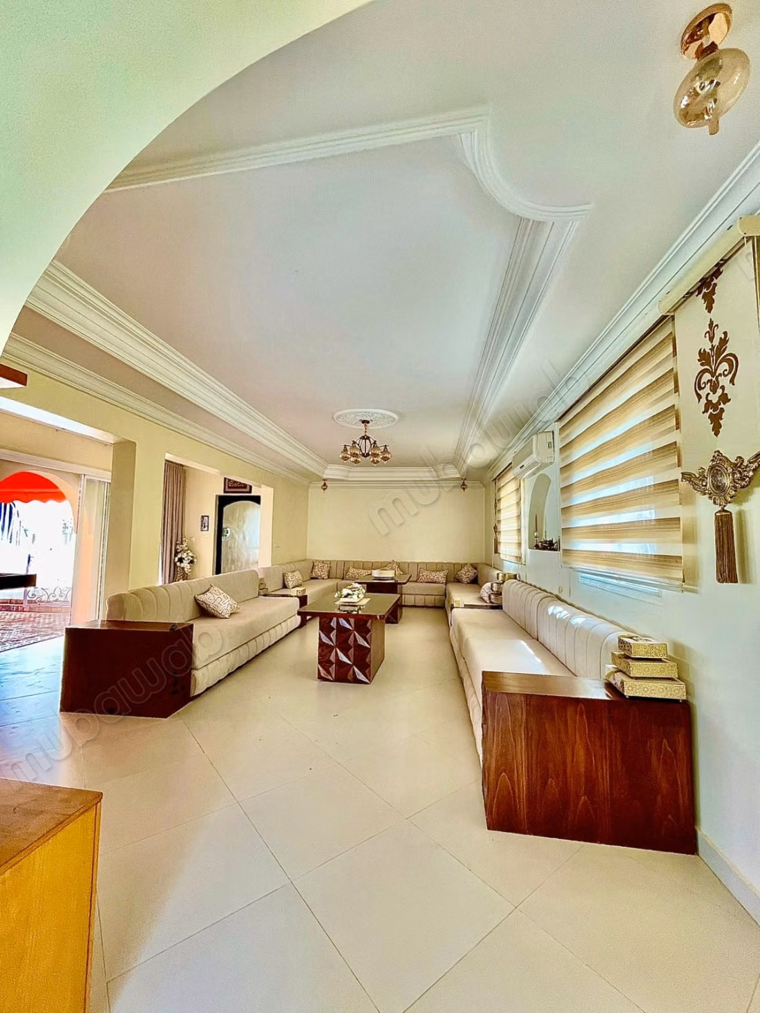 Villa plein pieds à vendre avec piscine à Agadir