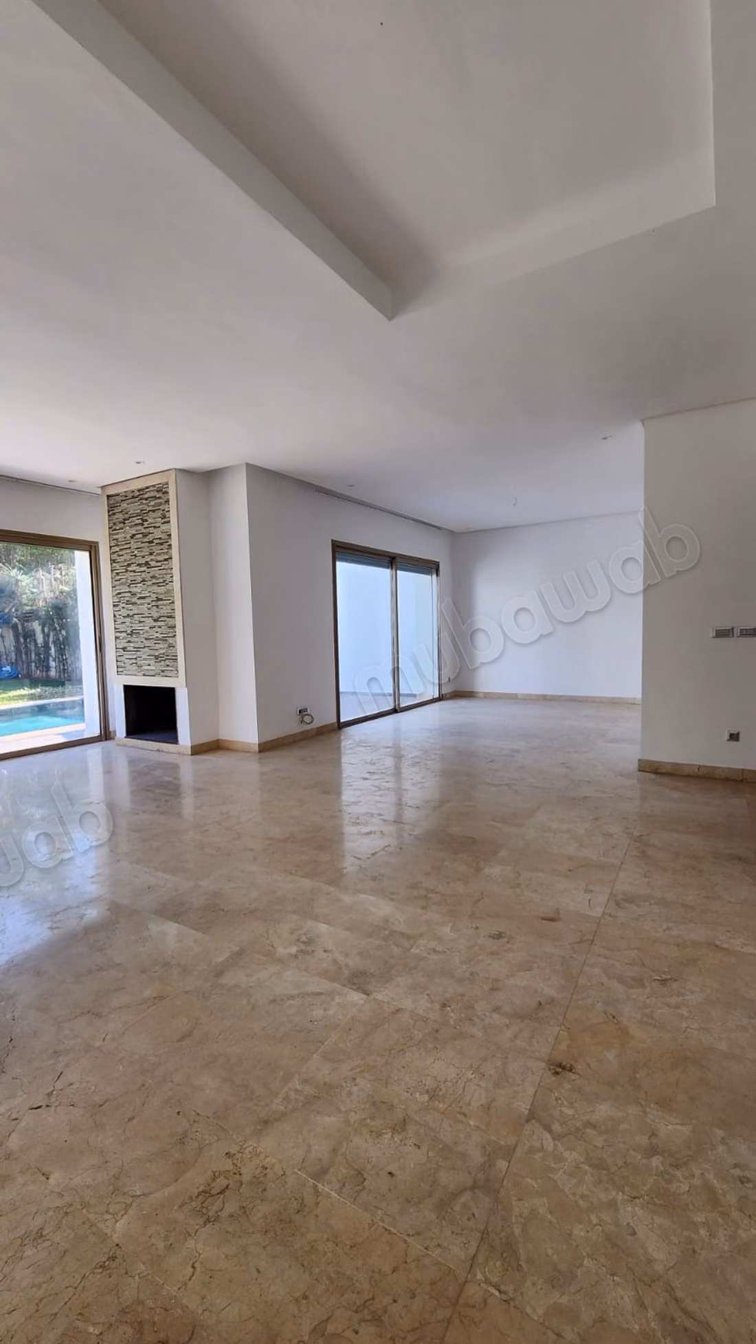 FLASH DEAL. Villa jumelée au prix une villa bande
