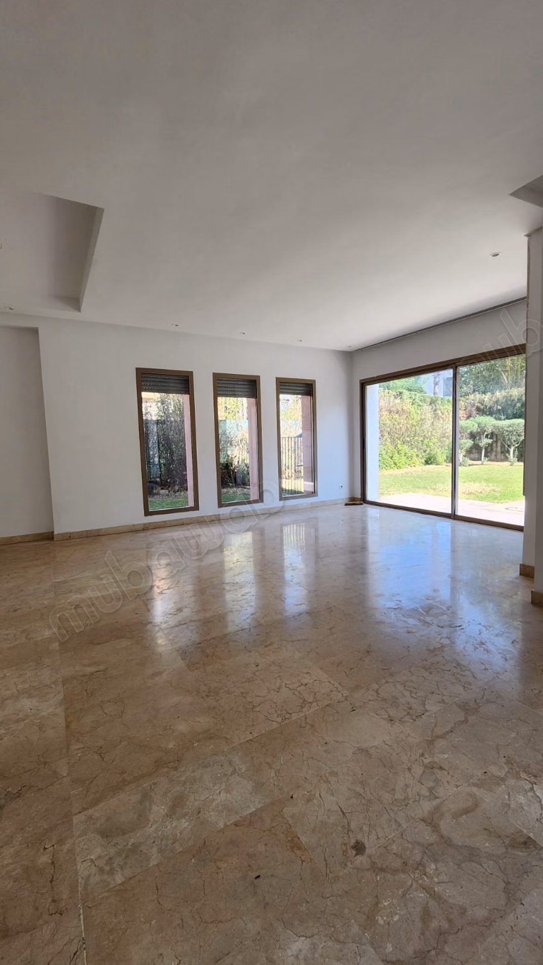 FLASH DEAL. Villa jumelée au prix une villa bande