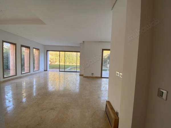 FLASH DEAL. Villa jumelée au prix une villa bande