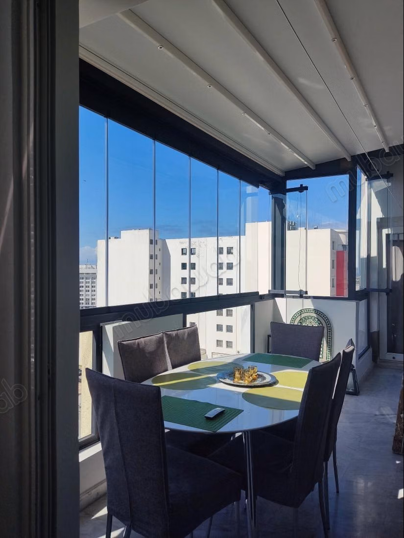 Appartement au C ville 3 chambres à c 
2sdb