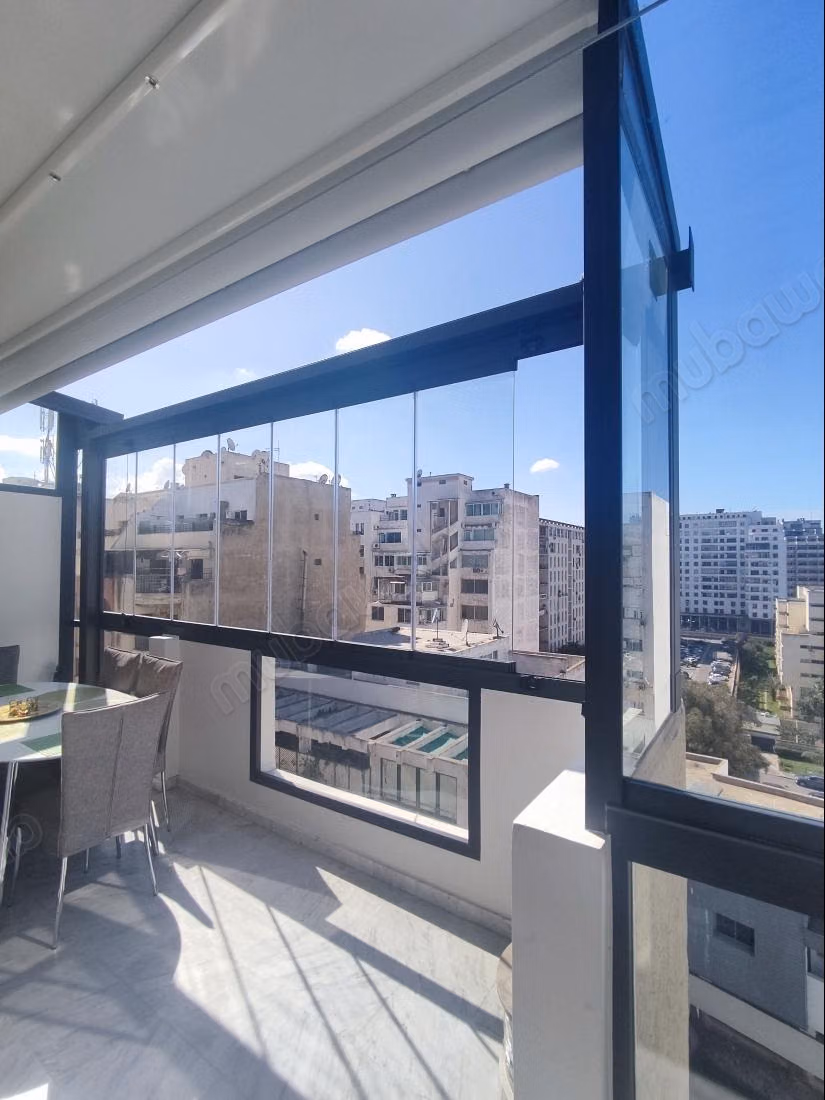 Appartement au C ville 3 chambres à c 
2sdb