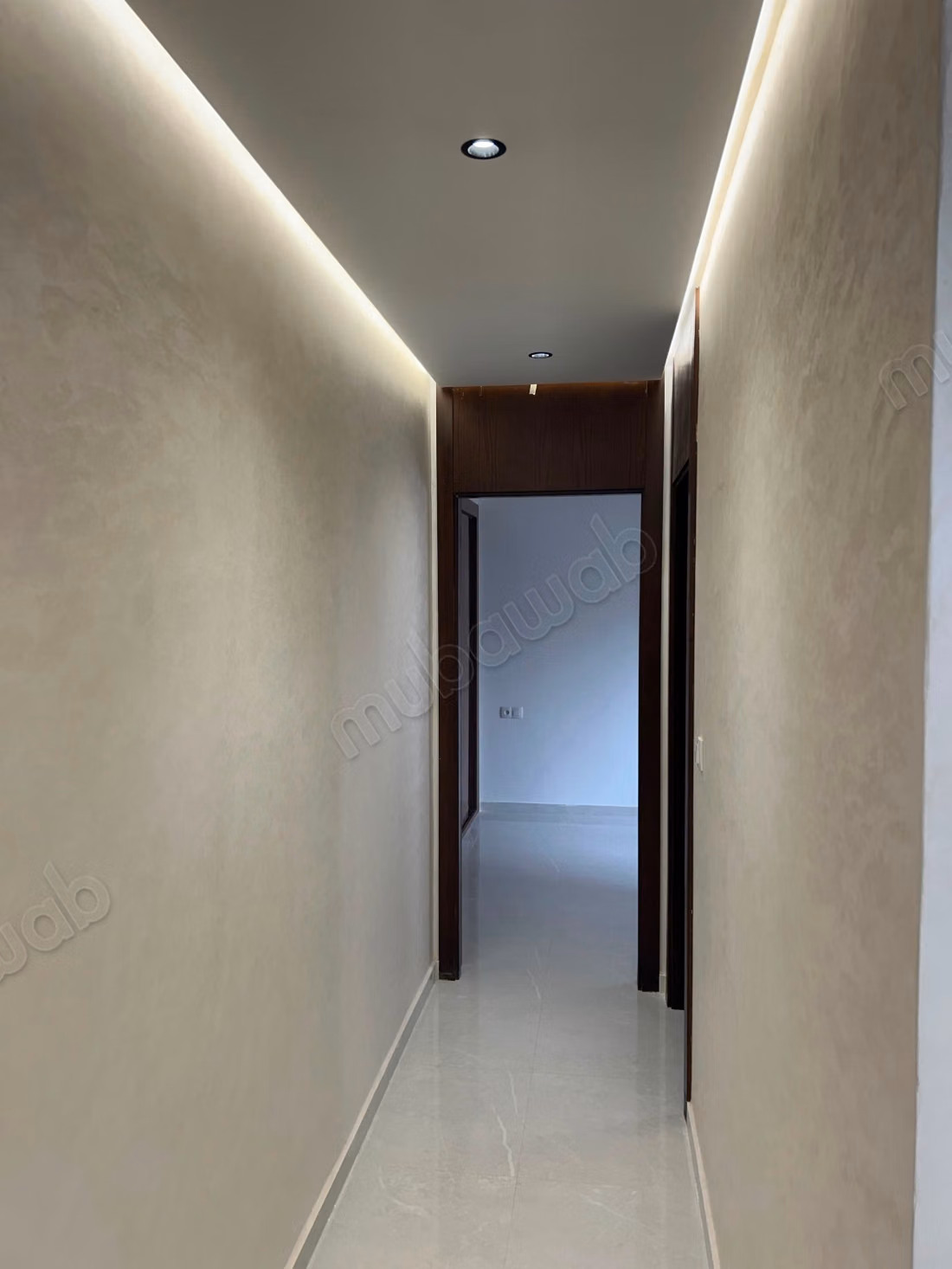 Superbe appartement à vendre à Martil. 
Superficie 80 m². 
Antenne parabolique, résidence sécurisée