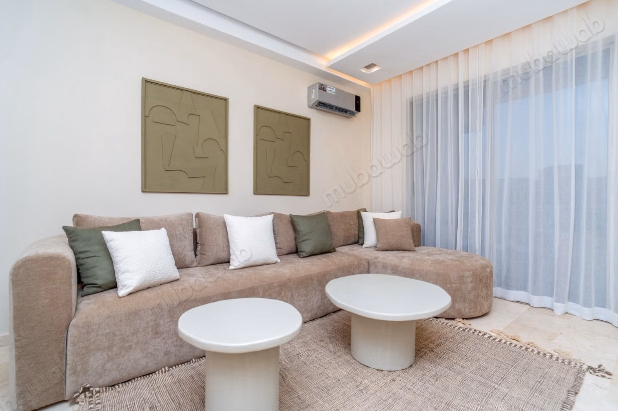 Appartement à louer à prestigia 
sous location possible 3 chambres.
Bien meublé