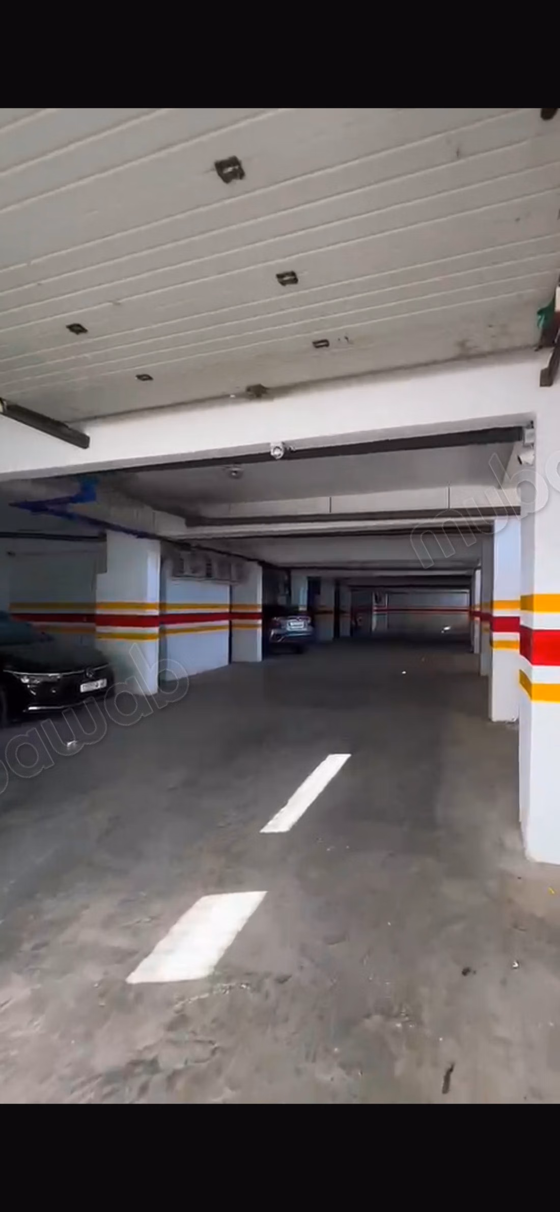 Bel appartement à louer au centre-ville. Superficie totale de 130 m². Meublé