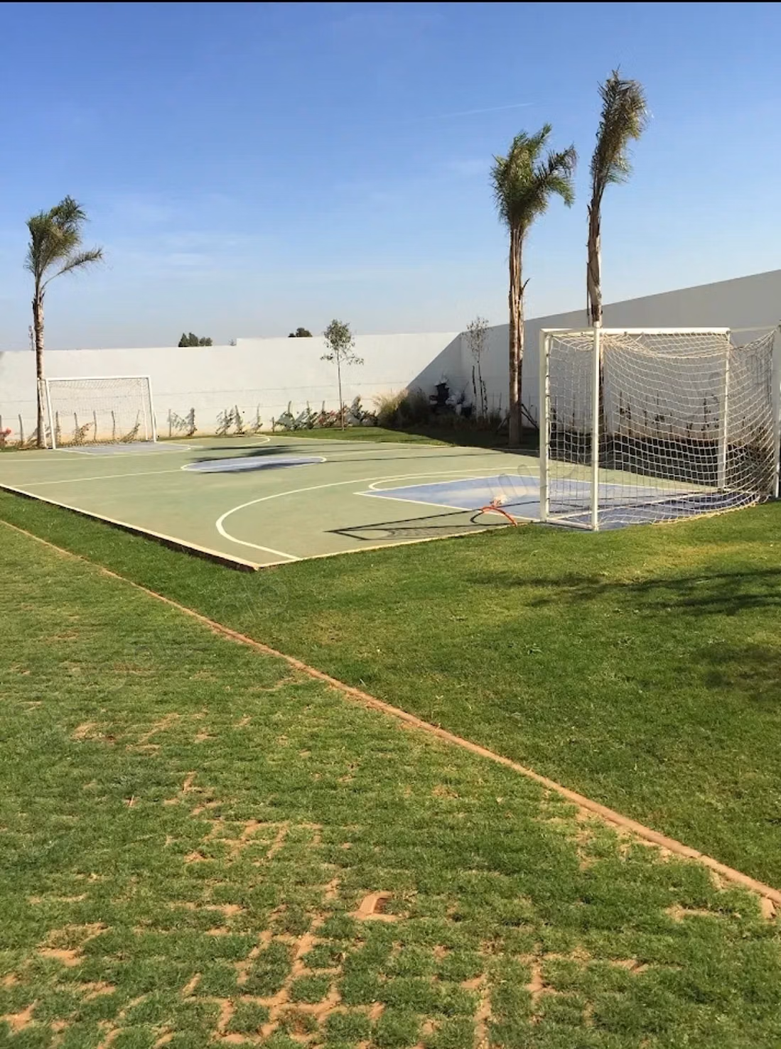 Apartamento de 2 habitaciones y salón en alquiler en Bouskoura