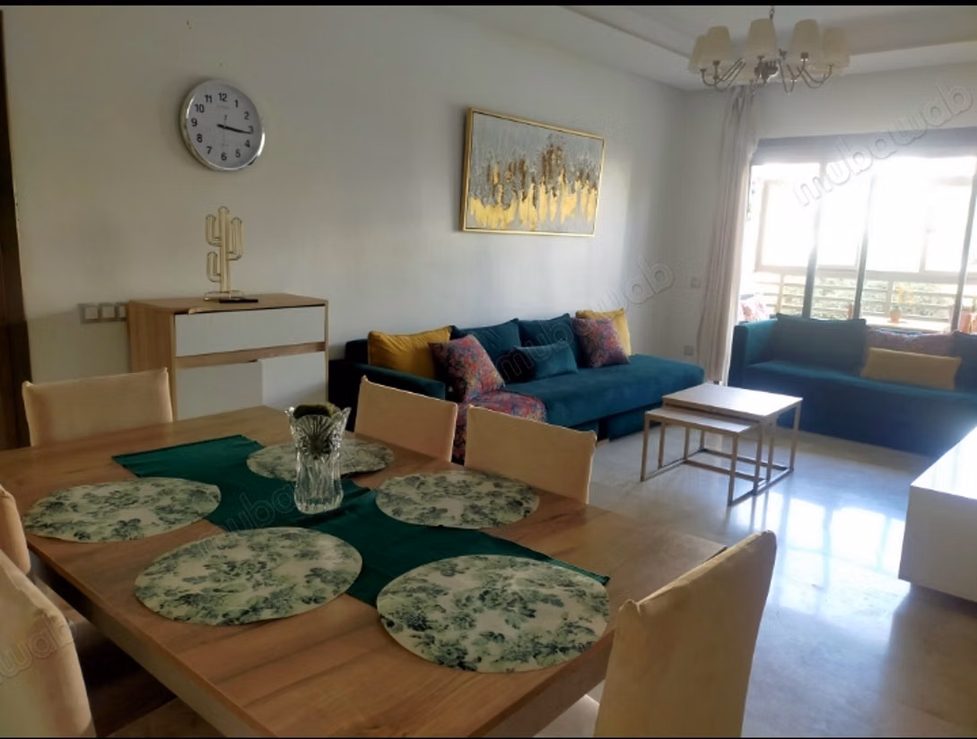 Apartamento de 2 habitaciones y salón en alquiler en Bouskoura