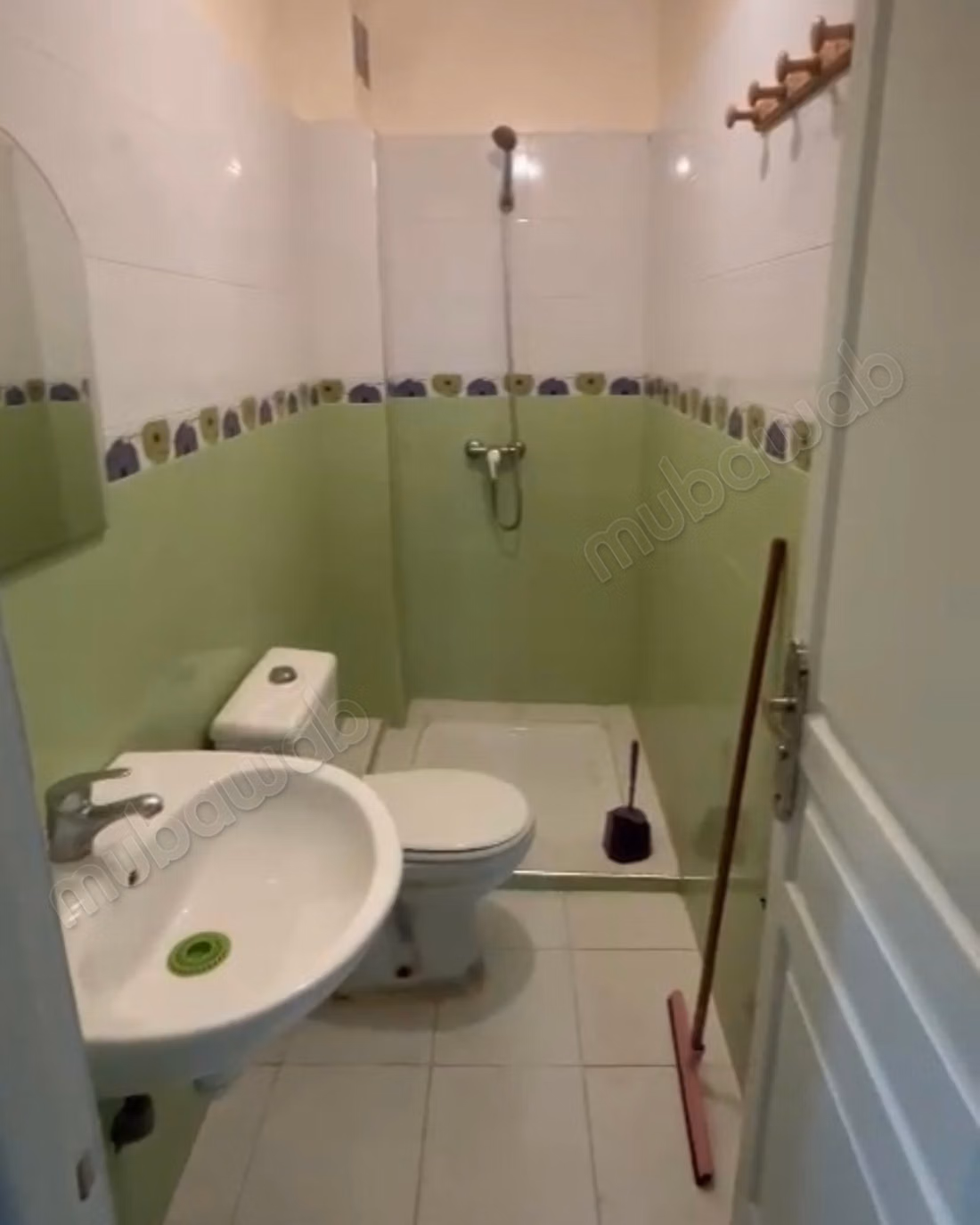 Apartamento en venta en el primer piso en Casablanca, Farah Al-Salam