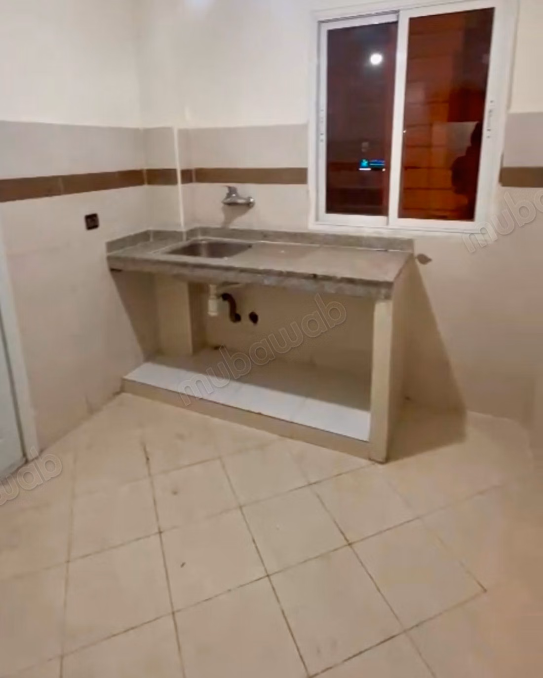 Apartamento en venta en el primer piso en Casablanca, Farah Al-Salam