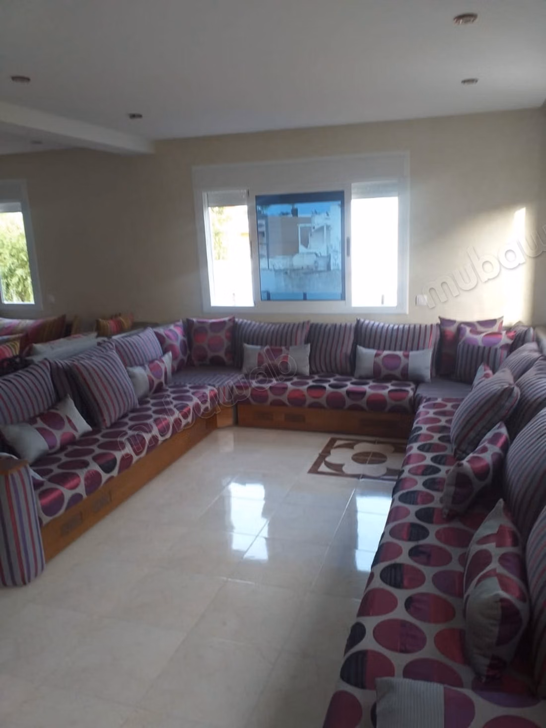 Maison de luxe à vendre à M'Diq. Superficie totale de 250 m². Meublé