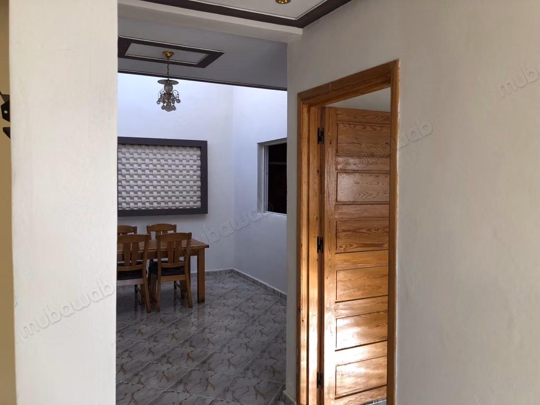 Maison à vendre Hay El Hassani Lotissement Hassani Koulouch 
hda la feray ftri9 20 Fin kaybi3ou les pièces auto