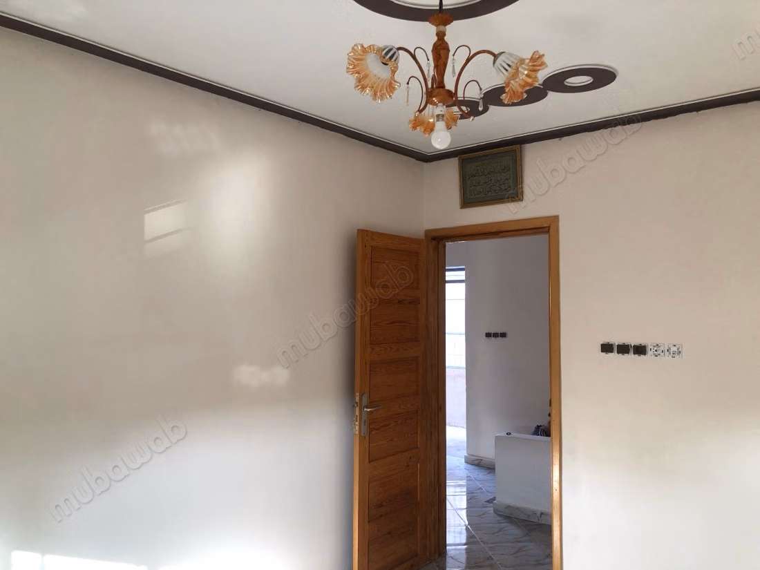 Maison à vendre Hay El Hassani Lotissement Hassani Koulouch 
hda la feray ftri9 20 Fin kaybi3ou les pièces auto