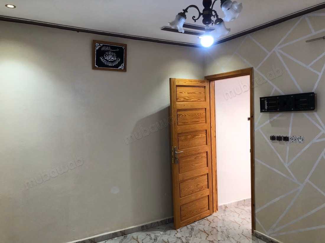 Maison à vendre Hay El Hassani Lotissement Hassani Koulouch 
hda la feray ftri9 20 Fin kaybi3ou les pièces auto
