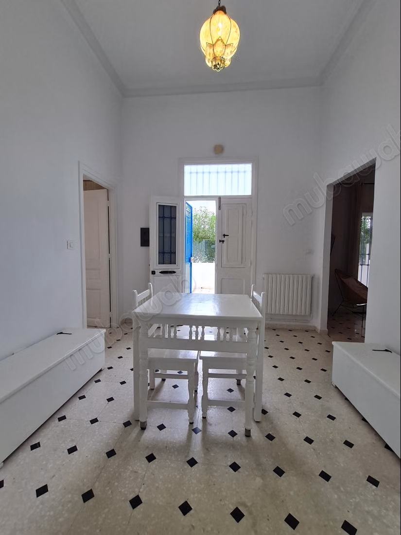 Location bel appartement s2 meublé marsa corniche
