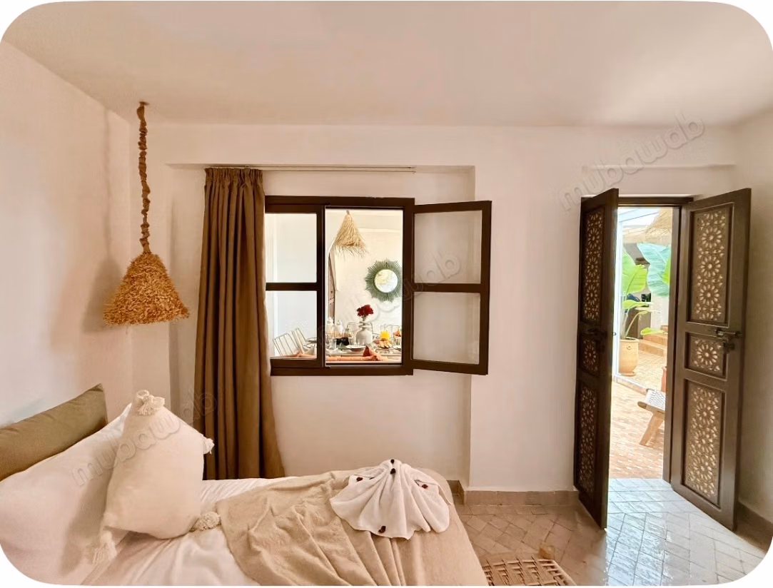 Riad rénové avec bassin et vue Atlas – Kasbah