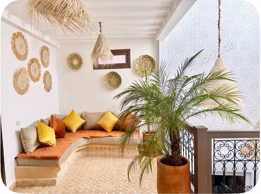 Riad rénové avec bassin et vue Atlas – Kasbah