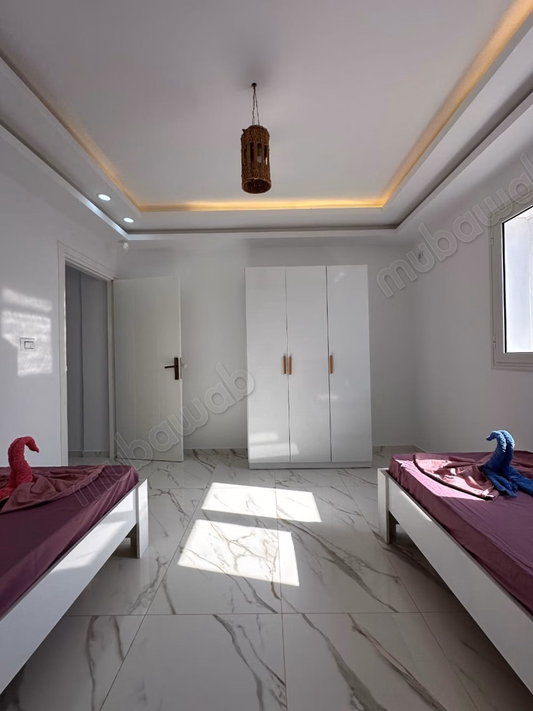 Somptueuse villa à vendre. 3 belles chambres. Meublé