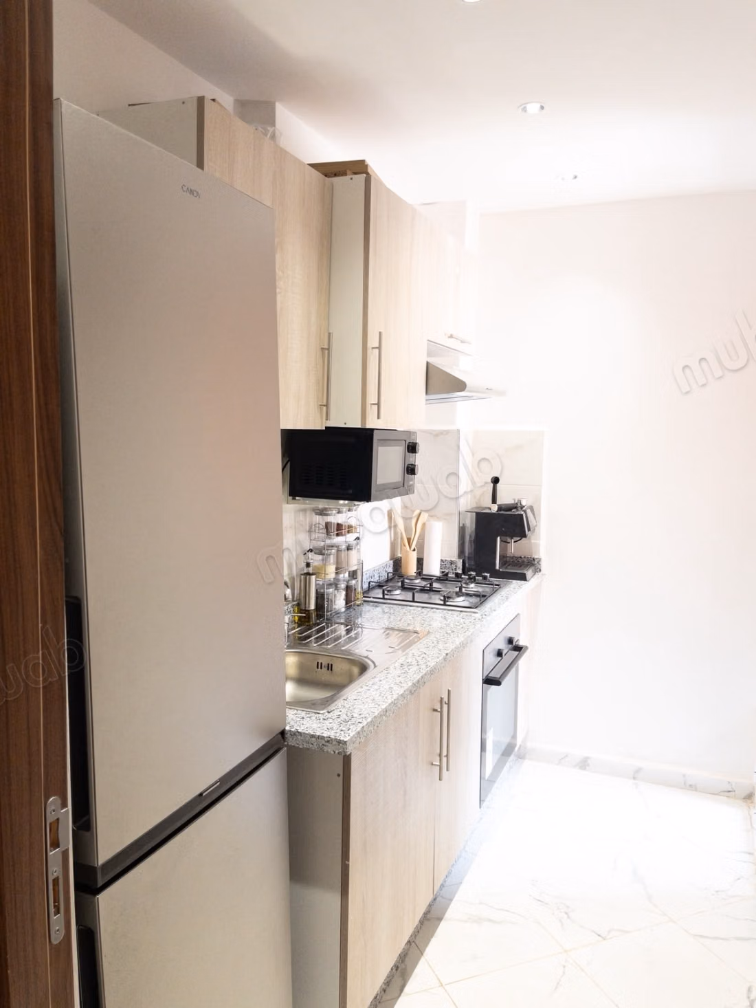 Bel appartement meublé et équipé de 3 chambres – Les Jardins de Chrifia
