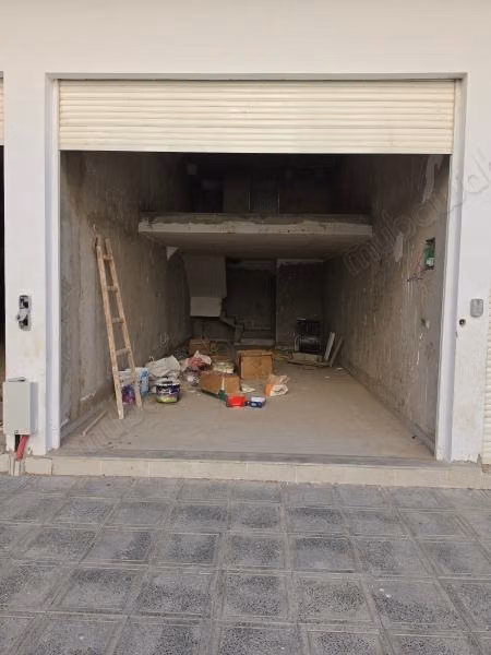 Local commercial à vendre à Val Fleuri.
Surface totale 50 m²