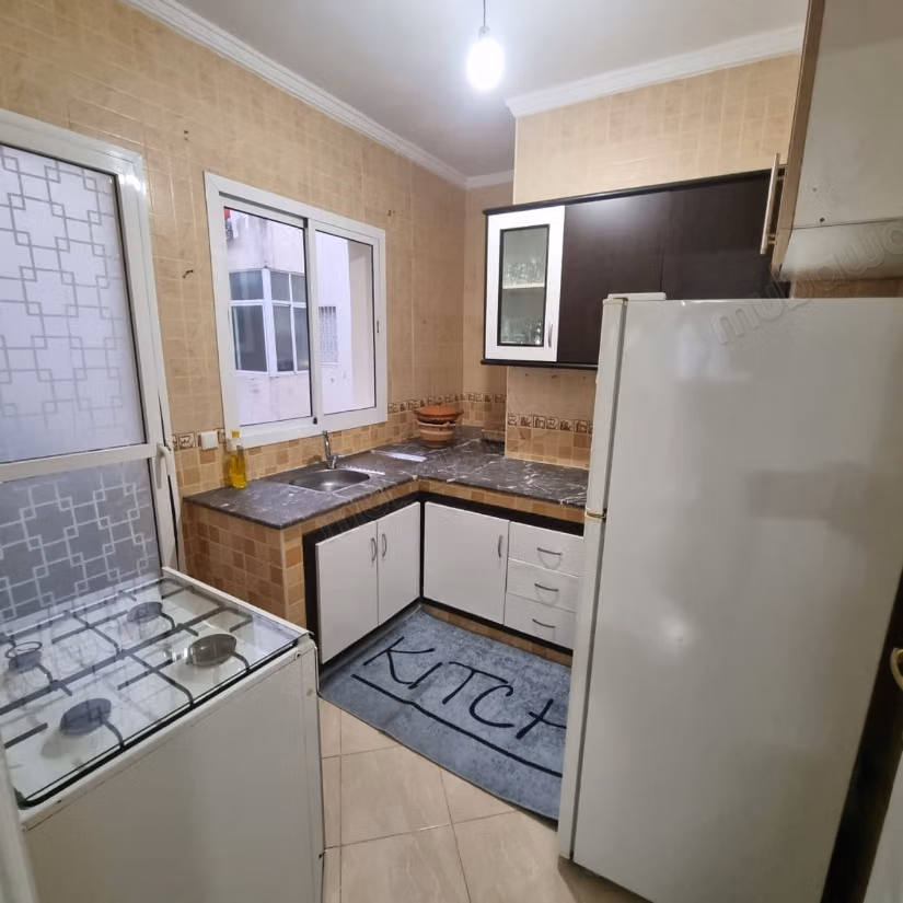 À louer maintenant : appartements à Du Golf. Superficie totale 70 m². Meublé