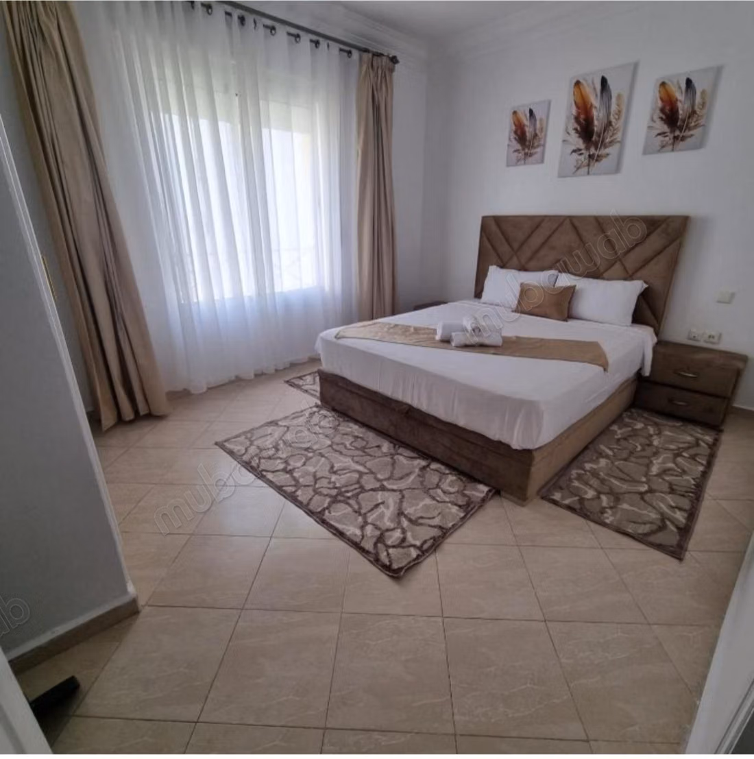 À louer maintenant : appartements à Du Golf. Superficie totale 70 m². Meublé