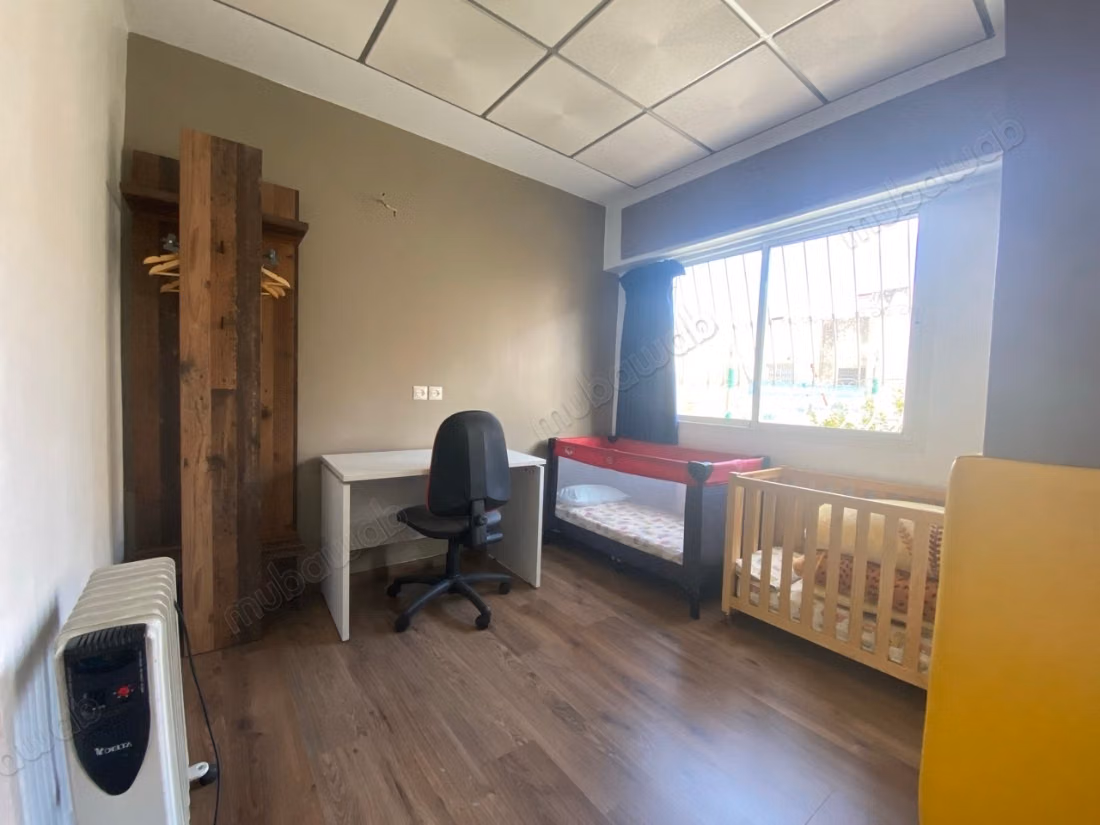 Appartements à louer en Centre. 4 pièces confortables. Résidence avec concierge, climatisation générale