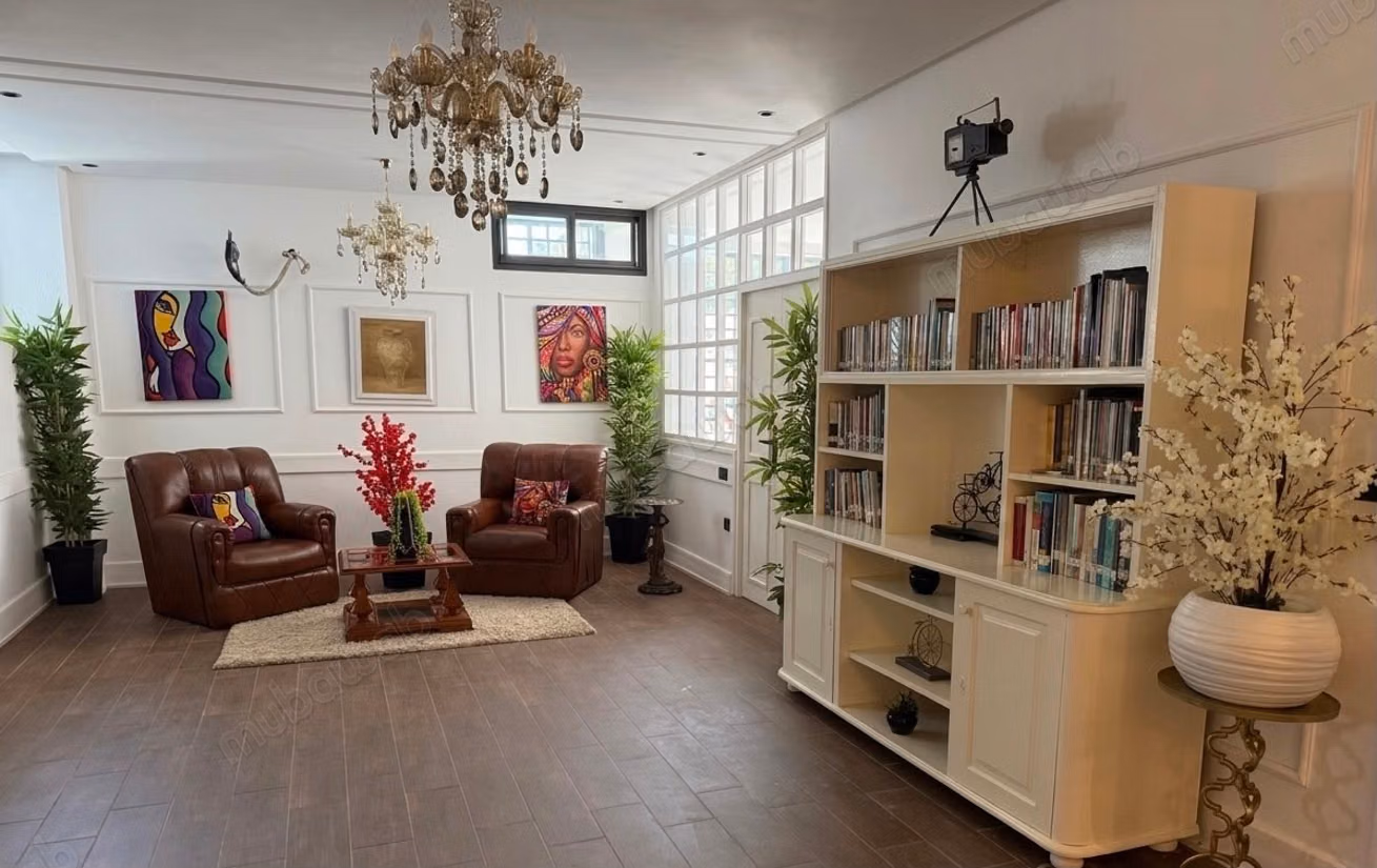 Villa di alto standing in affitto nel Quartiere delle Ambasciate. Superficie totale 1000 m². Arredata