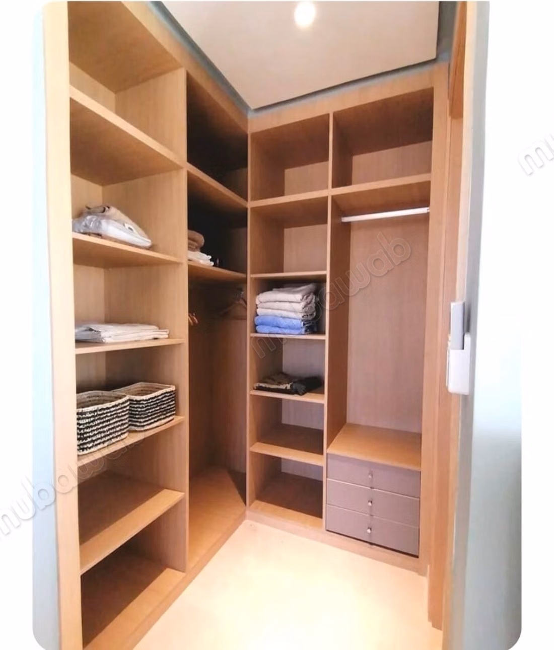 Superbo appartamento in vendita in Route de Tahanaout. Superficie di 91 m². Ben arredato