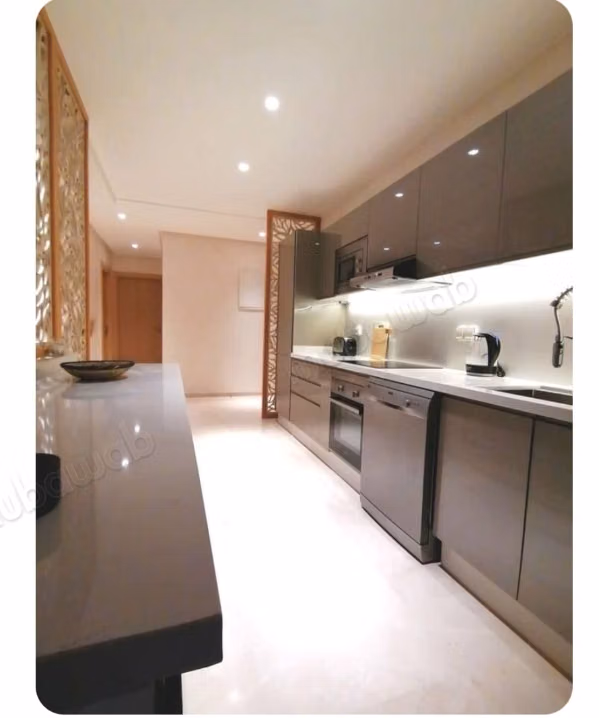 Superbe appartement à vendre à Route de Tahanaout.
Surface de 91 m².
Bien meublé