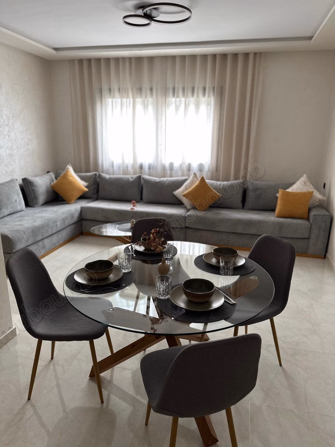 Prachtig appartement te koop in Iberie. Oppervlakte 100 m². Gemeubileerd