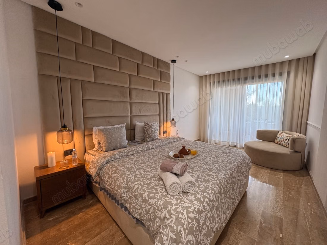 Prachtige villa te huur in Ville Verte. 7 kamers. Goed gemeubileerd
