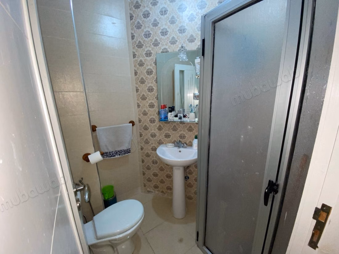 Appartement de vacances à louer à Champ de course.
Surface totale 70 m².
Antenne parabolique, résidence sécurisée