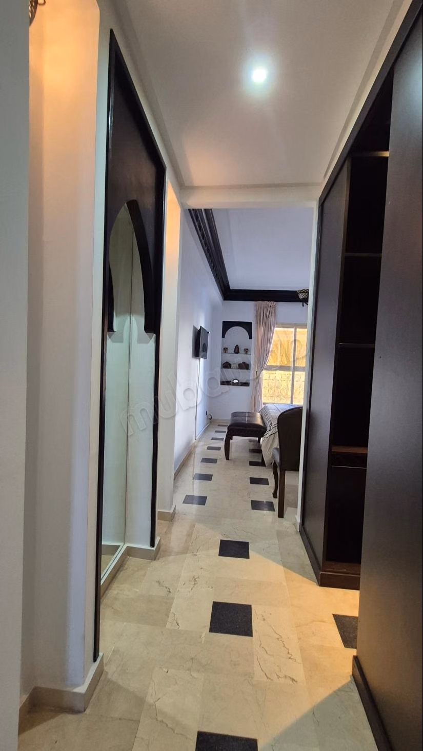Superbe apartamento en alquiler en Gauthier. 3 habitaciones. Bien amueblado