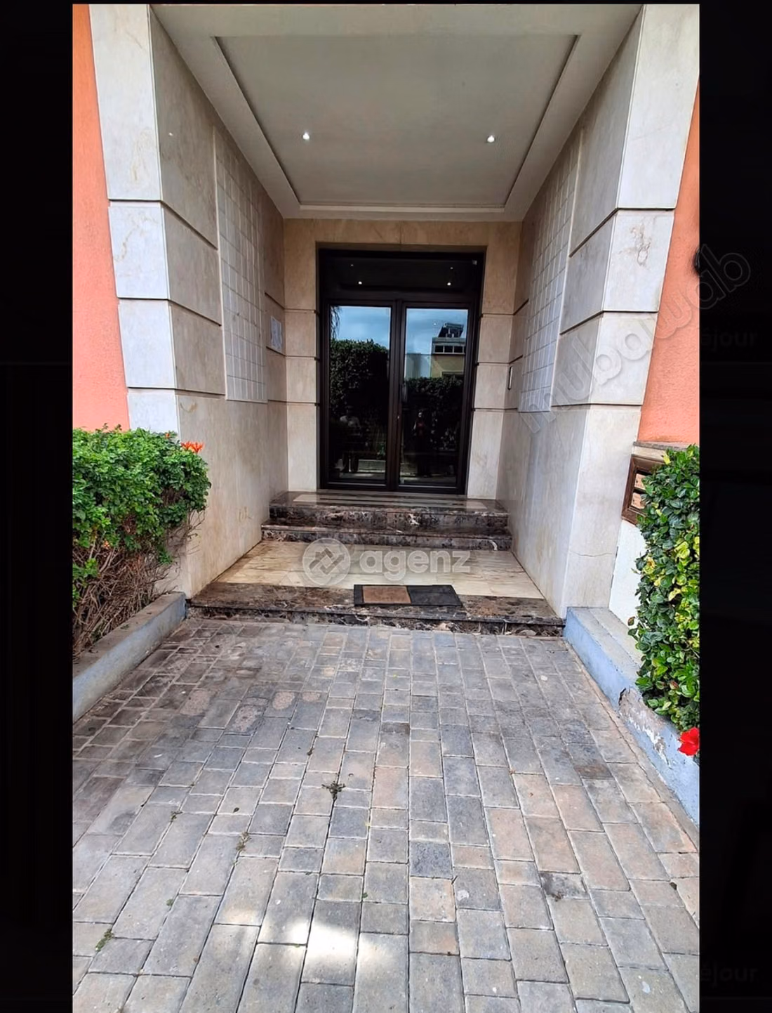 Prestigieux Triplex avec Piscine Nouaceur 
À vendre