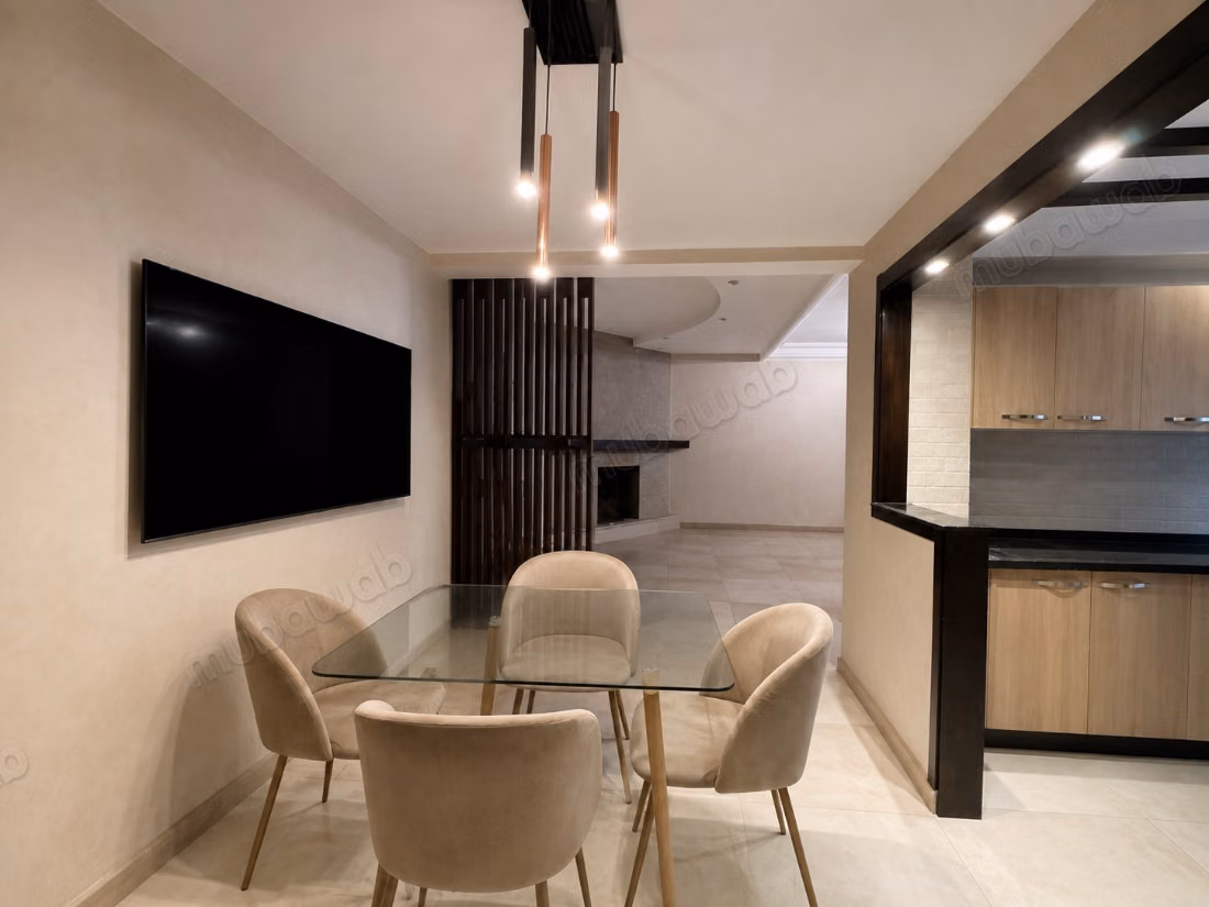 Vente d'un bel appartement à Guéliz Marrakech. 2 chambres agréables. Meublé, superficie 97 m²