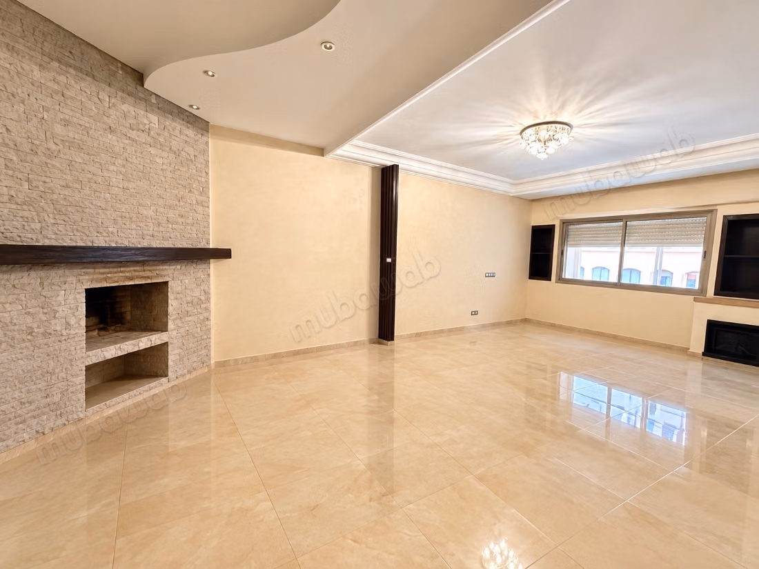 Vente d'un bel appartement à Guéliz Marrakech. 2 chambres agréables. Meublé, superficie 97 m²