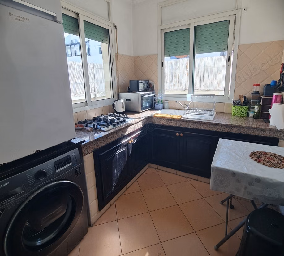 Location d'un appartement à Gauthier. Superficie 45 m². Meublé