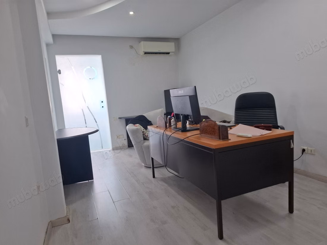 Bureau à louer à Agdal