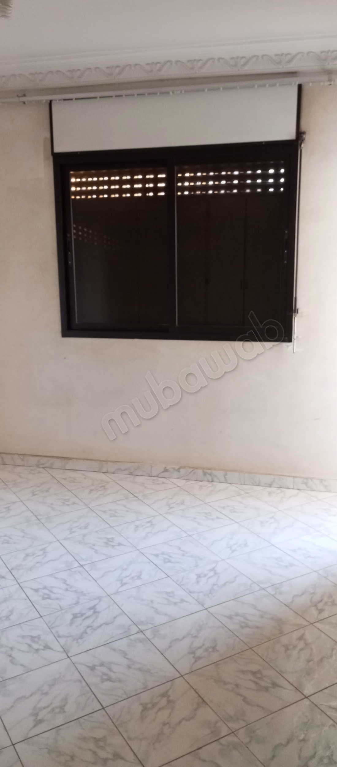 Superbe appartement à vendre à Maghreb Arabi. 
2 chambres. 
Salon traditionnel
